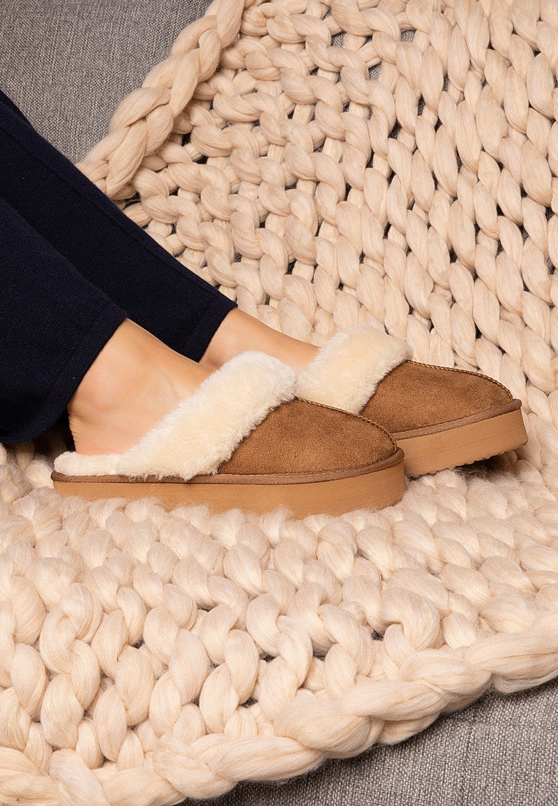 Chaussons Emesta Camel